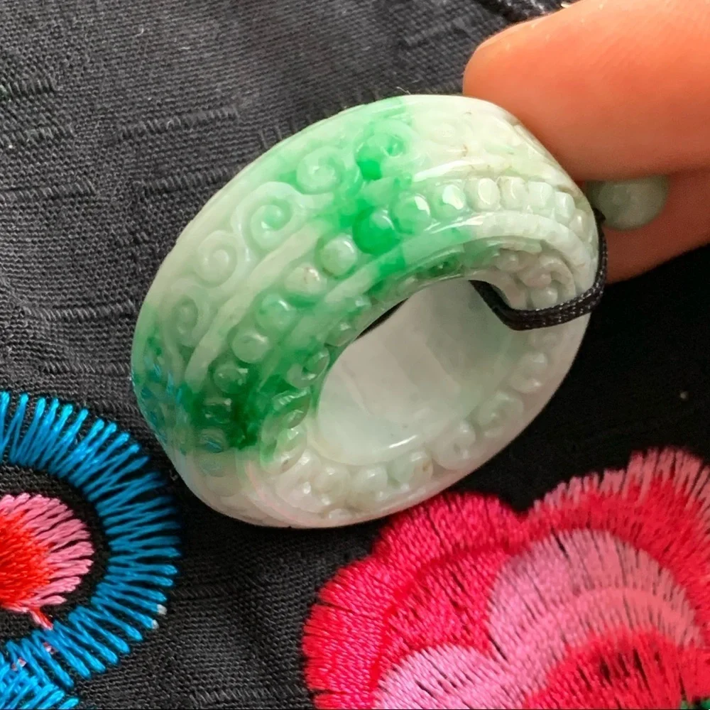 💚Luck & Peace Authentic Jade jadeite Necklace - Picture 7 of 9